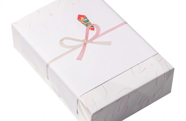贈答用に適したパッケージ | 高級なさつまいもならSea Sweet